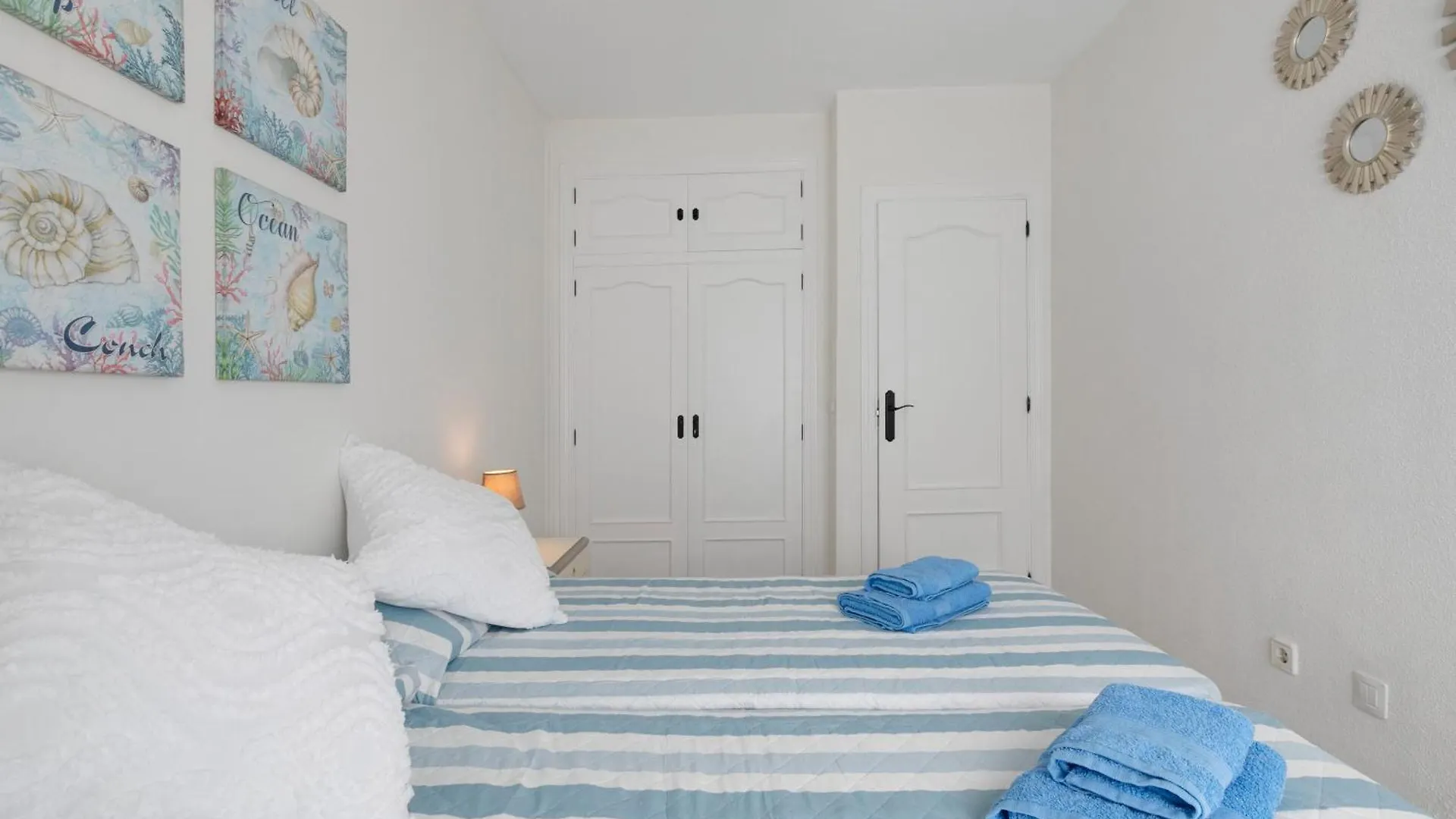 לוס כריסטיאנוס Apartamento San Telmo 0*, לוס כריסטיאנוס ספרד